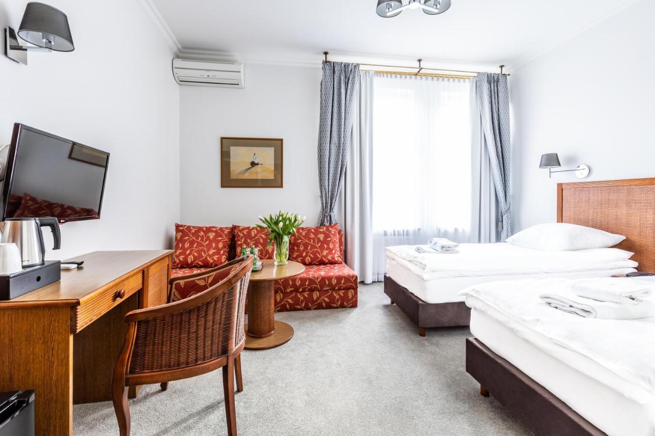 Hotel Pod Zlota Roza Kielce Eksteriør bilde