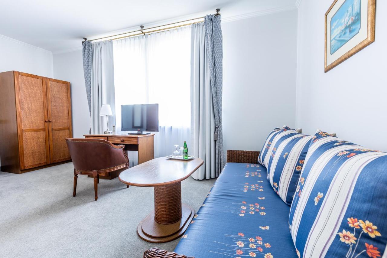 Hotel Pod Zlota Roza Kielce Eksteriør bilde