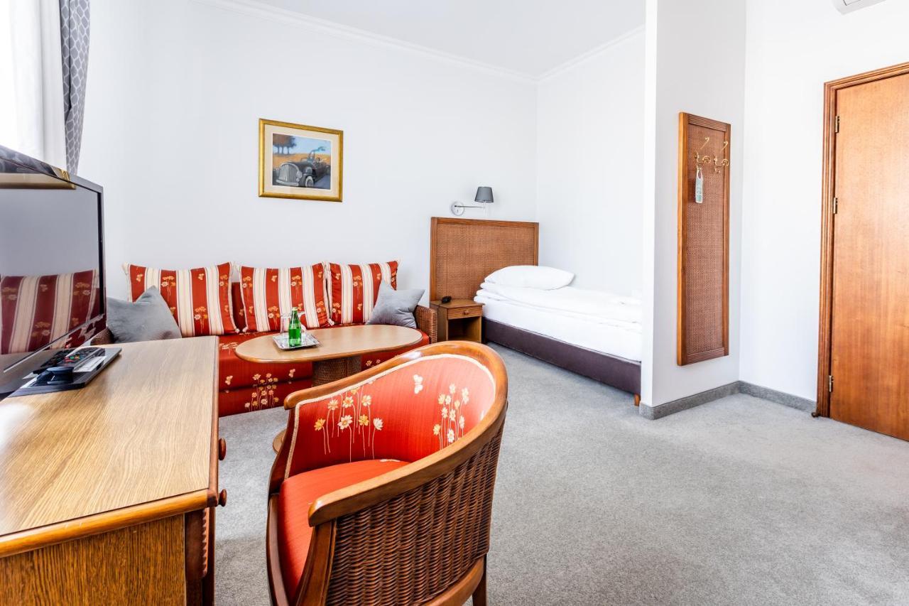 Hotel Pod Zlota Roza Kielce Eksteriør bilde