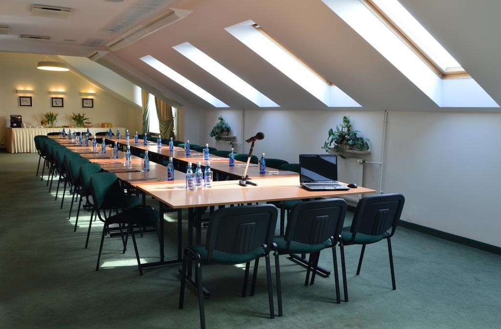 Hotel Pod Zlota Roza Kielce Eksteriør bilde