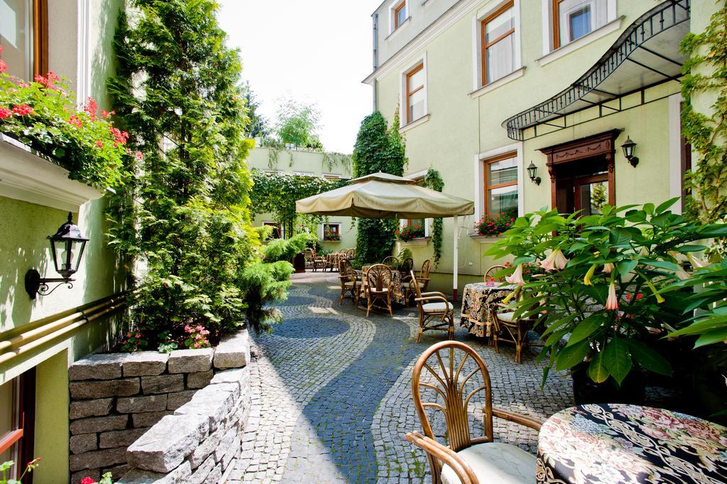 Hotel Pod Zlota Roza Kielce Eksteriør bilde