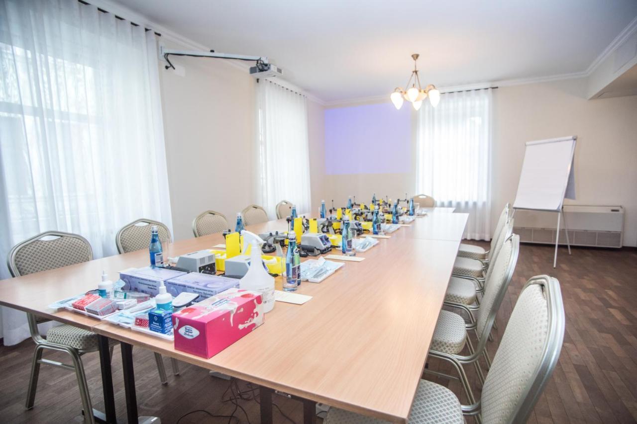Hotel Pod Zlota Roza Kielce Eksteriør bilde